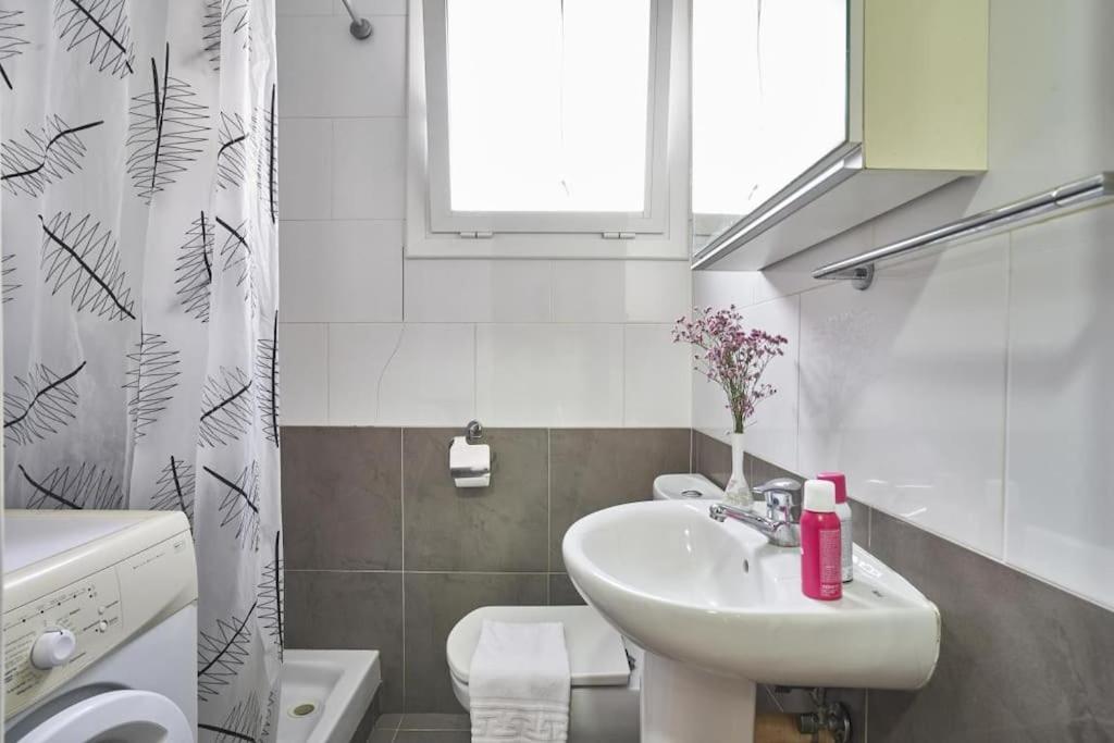 Bebarceloner Sant Andreu Apartments - 1 Bedroom Esterno foto
