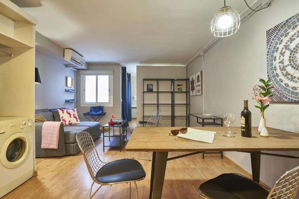 Bebarceloner Sant Andreu Apartments - 1 Bedroom Esterno foto