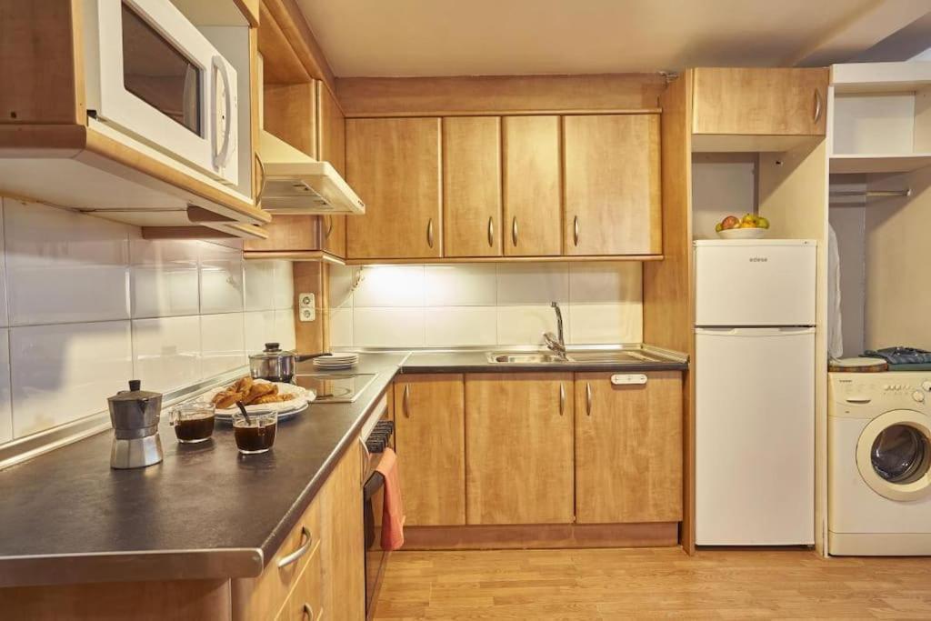Bebarceloner Sant Andreu Apartments - 1 Bedroom Esterno foto