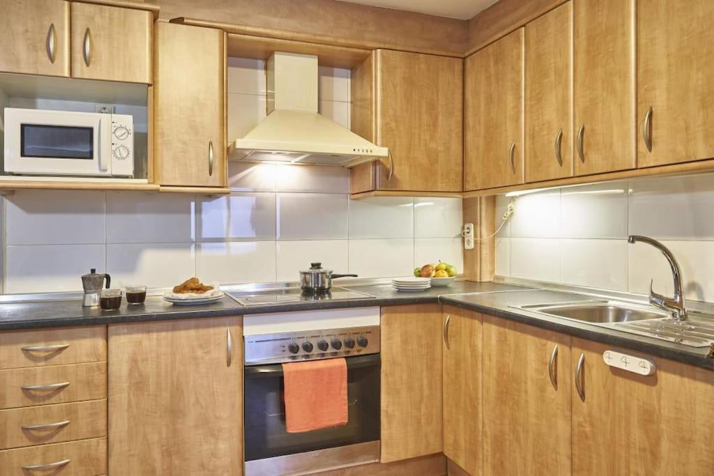 Bebarceloner Sant Andreu Apartments - 1 Bedroom Esterno foto